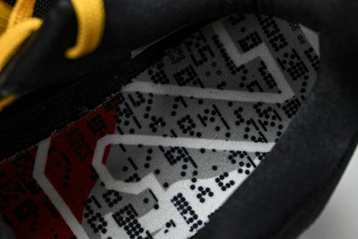 CD4991-700 KOBE 5 PROTRO BRUCE LEE CASUAL RUNNING SHOES ORANGE/BLACK