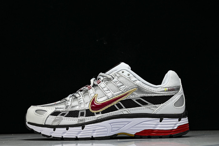 CD6404-102 P-6000 WHITE/METALLIC PLATINUM/VARSITY RED