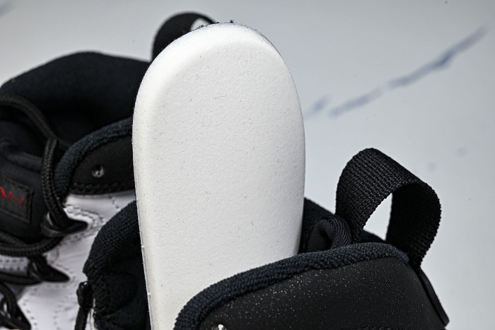 IX6179-100 JORDAN 9 RETRO WHITE/TRUE RED/BLACK