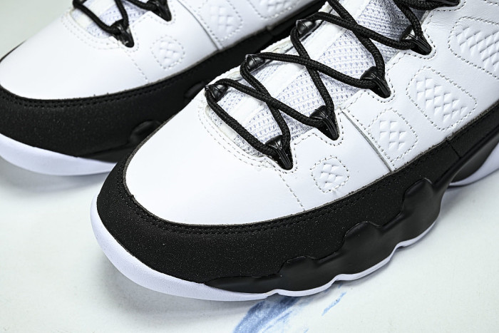 IX6179-100 JORDAN 9 RETRO WHITE/TRUE RED/BLACK
