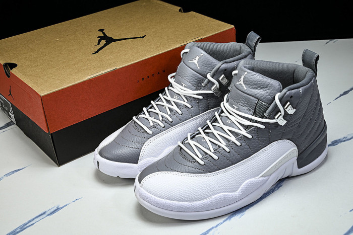 CT8013-015 JORDAN 12 RETRO STEALTH/WHITE/COOL GREY