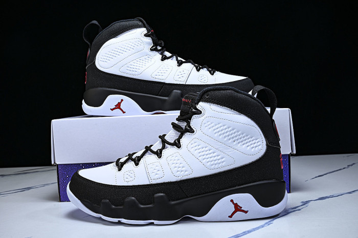 IX6179-100 JORDAN 9 RETRO WHITE/TRUE RED/BLACK