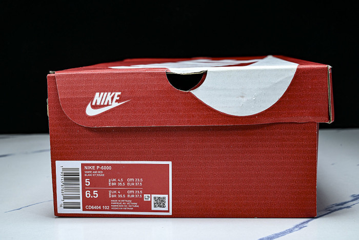 CD6404-102 P-6000 WHITE/METALLIC PLATINUM/VARSITY RED