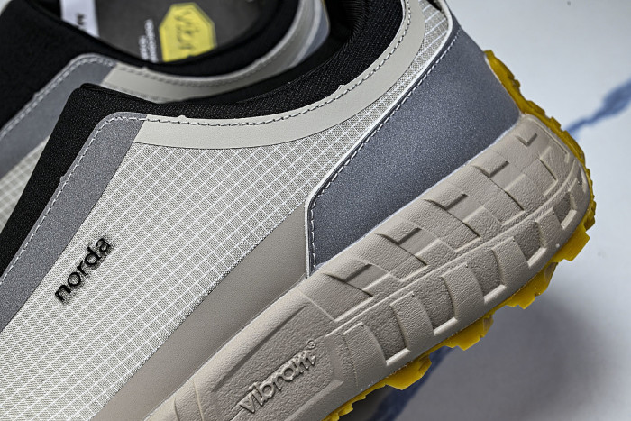 WEAR-RESISTANT CASUAL RUNNING SHOES GREY/GREY/GREY