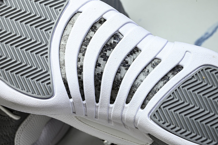 CT8013-015 JORDAN 12 RETRO STEALTH/WHITE/COOL GREY