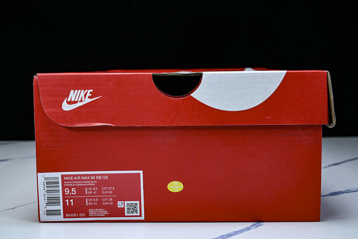 IM4691-001 AIR MAX 95 BLACK/CHROME/GAMMA BLUE/METALLIC SILVER