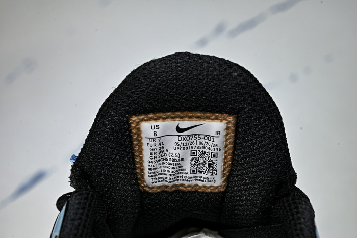 DX0755-001 AIR MAX PLUS OG BLACK/CHAMOIS/SKY BLUE/HYPER BLUE