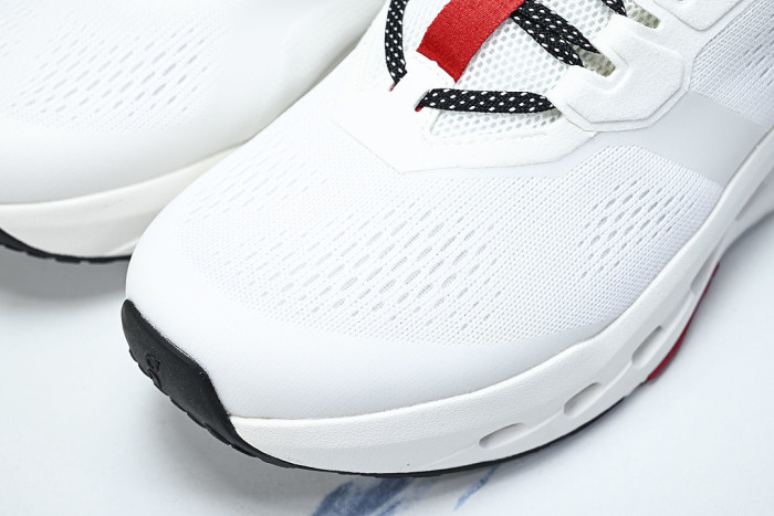 ON RUNNING CLOUDULTRA 3 WHITE/RED/WHITE