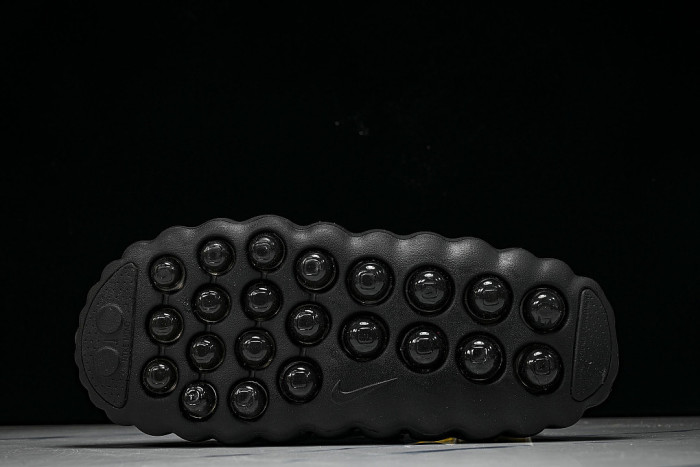 HQ4307-005 MIND 001 SLIDE BLACK/ANTHRACITE/COOL GREY