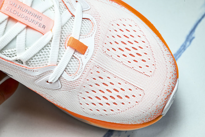 ON RUNNING CLOUDTILT LOW-TOP LIGHTWEIGHT CASUAL SHOES WHITE/ORANGE