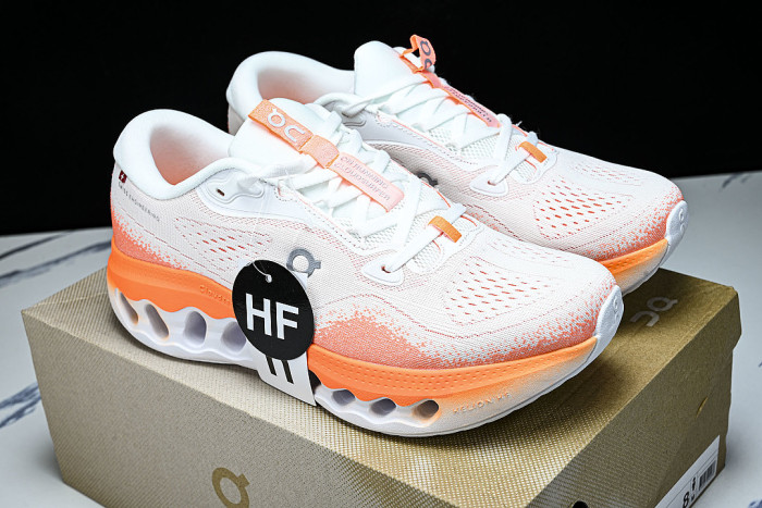 ON RUNNING CLOUDTILT LOW-TOP LIGHTWEIGHT CASUAL SHOES WHITE/ORANGE