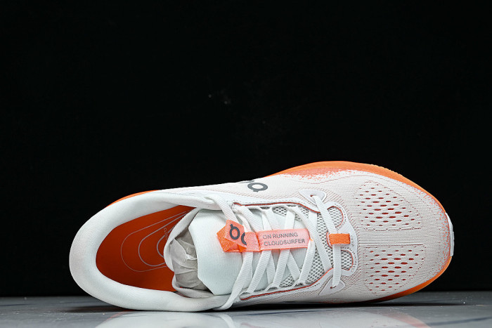 ON RUNNING CLOUDTILT LOW-TOP LIGHTWEIGHT CASUAL SHOES WHITE/ORANGE