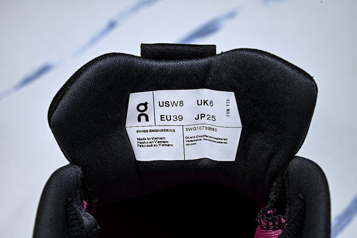 3WG10732890 ON THE ROGER PRO 3 CLAY BLACK/PINK