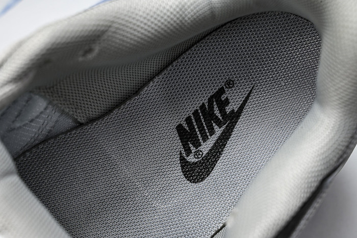 852630-021 AIR MAX PLUS WOLF GREY/BLACK-WHITE