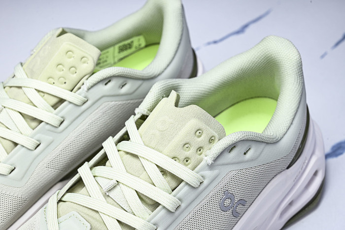 3MG10154672 ANTI SLIP OUTDOOR SPORTS SHOES FOR MEN AND WOMEN LIGHT GREEN/GREY