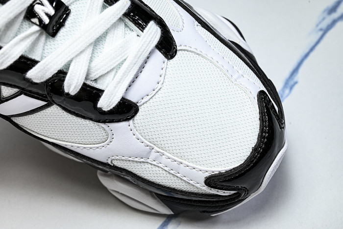 U906076M NEW BALANCE 9060 CO-BRANDED RETRO CASUAL SPORTS RUNNING SHOES WHITE/BLACK