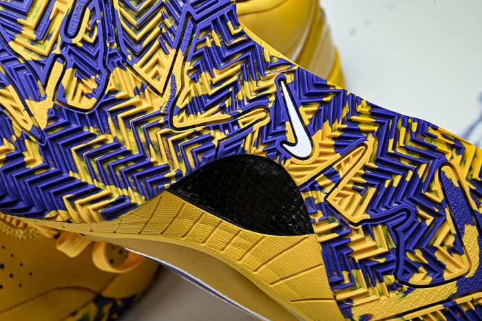 IV6592-700 LOS ANGELES LAKERS ZOOM KOBE 4 PROTRO SNEAKERS YELLOW/KLEIN BLUE