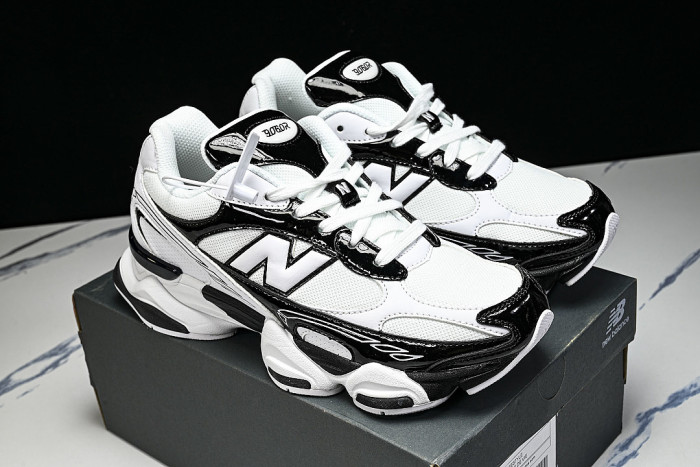 U906076M NEW BALANCE 9060 CO-BRANDED RETRO CASUAL SPORTS RUNNING SHOES WHITE/BLACK
