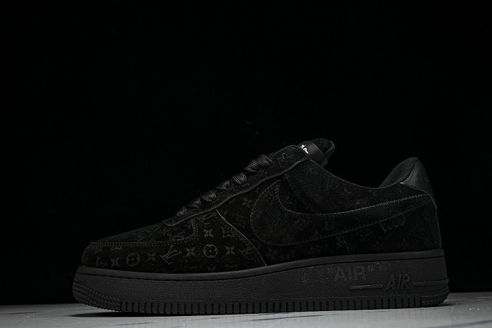 AIR FORCE 1 LOW-TOP CASUAL SNEAKERS BLACK/BLACK/BLACK