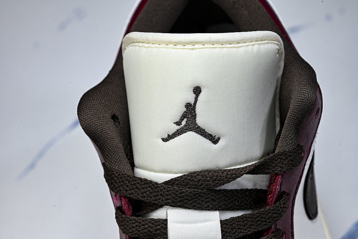 IX5004-121 AIR JORDAN 1 LOW RETRO BASKETBALL SHOES WHITE/WINE RED/BLACK
