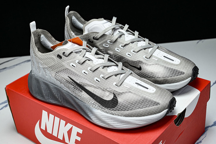 HM9697-001 COMFORTABLE SNUG WEAR RESISTANT AND BREATHABLE RUNNING SHOES DARK GRAY/GREY