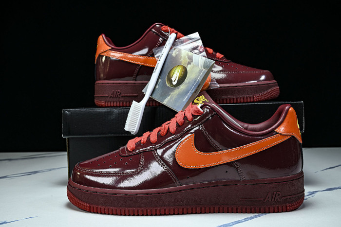 IO4489-601 AIR FORCE 1 07 LOW CASUAL SNEAKERS WINE RED/ORANGE