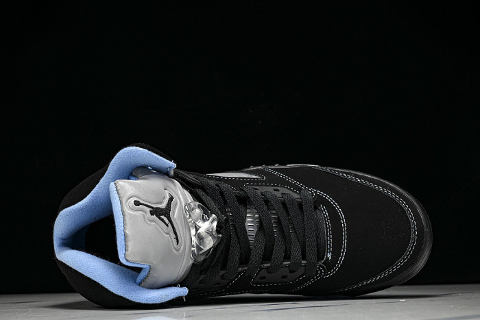 DD0587-008 AIR JORDAN 5 RETRO AJ5 COMFORTABLE AND BREATHABLE RUNNING SHOES BLACK/INKINESS