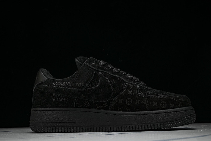 AIR FORCE 1 LOW-TOP CASUAL SNEAKERS BLACK/BLACK/BLACK