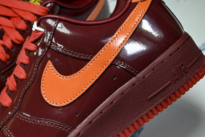 IO4489-601 AIR FORCE 1 07 LOW CASUAL SNEAKERS WINE RED/ORANGE