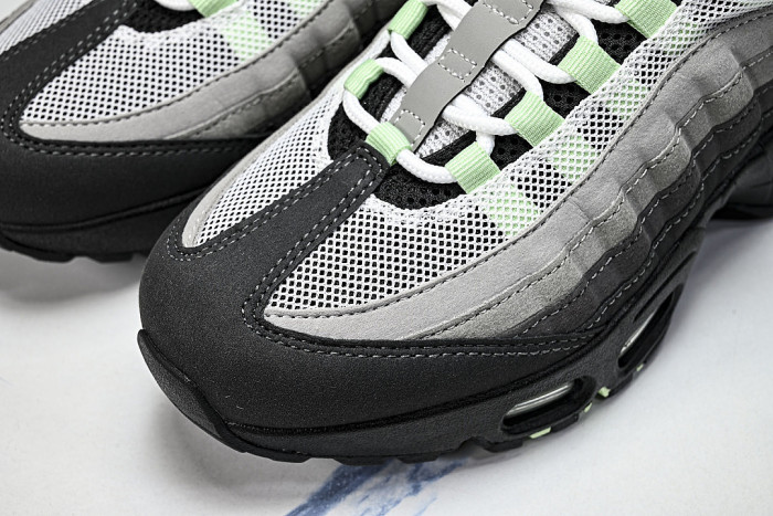 HJ5996-005 AIR MAX 95 ANTI SLIP AND WEAR RESISTANT AIR CUSHIONED RUNNING SHOES BLACK/GREY/GREEN