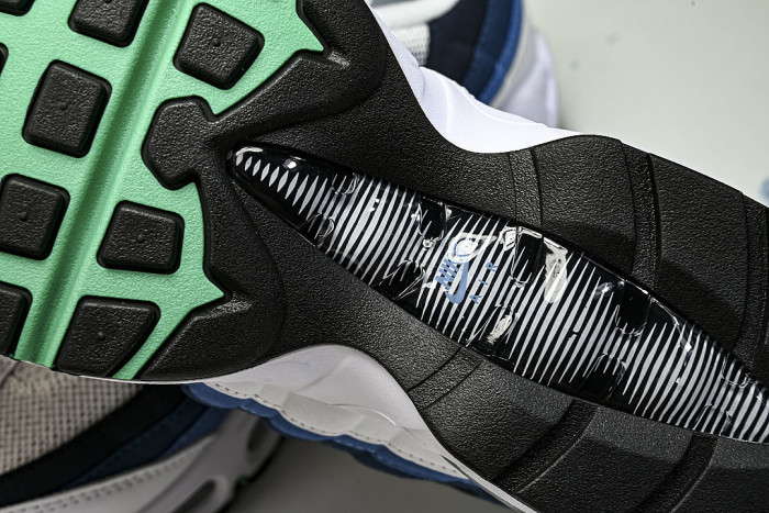 IH7855-100 AIR MAX 95 ANTI SLIP AND WEAR RESISTANT AIR CUSHIONED RUNNING SHOES BLACK/BLUE/WHITE