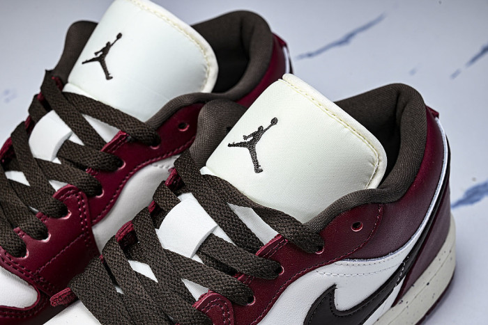 IX5004-121 AIR JORDAN 1 LOW RETRO BASKETBALL SHOES WHITE/WINE RED/BLACK