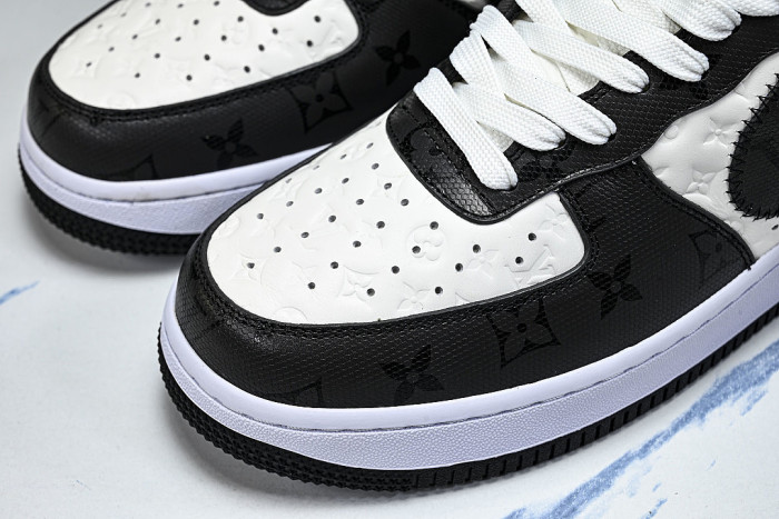 AIR FORCE 1 LOW LACE UP CASUAL SNEAKERS BLACK/WHITE