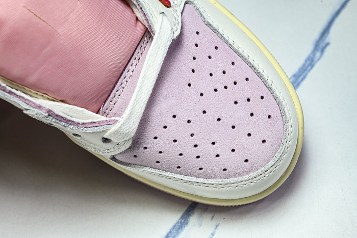 IQ7604-101 TRAVIS SCOTT X AIR JORDAN 1 LOW OG AJ1 BACK HOOK LOW TOP SHOES LIGHT PINK/RED