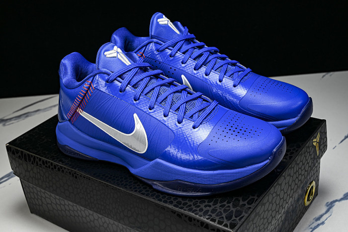 IO6256-400 KOBE 5 PROTRO RUSH BLUE/WOLF GREY/COMET RED