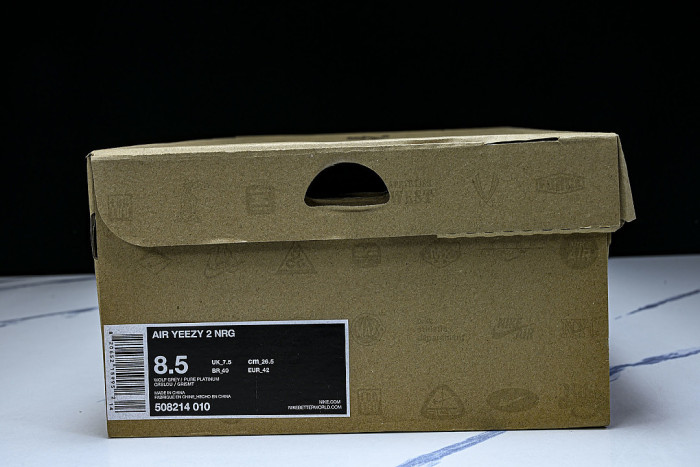 508214-010 AIR YEEZY 2 WOLF GREY/PURE PLATINUM