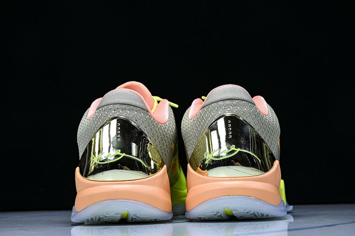 IQ9316-200 ZOOM KOBE 5 PROTRO THE ACADEMY PE BROWN/YELLOW/ORANGE