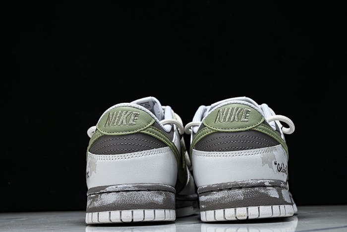 HF5441-202 SB DUNK LOW CASUAL SNEAKERS WHITE/BROWN/GREEN