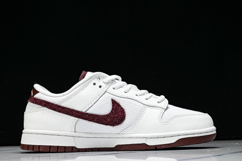 IV0263-100 DUNK LOW PROTRO WHITE/TEAM RED