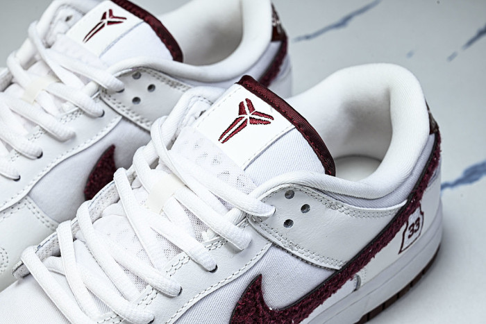 IV0263-100 DUNK LOW PROTRO WHITE/TEAM RED