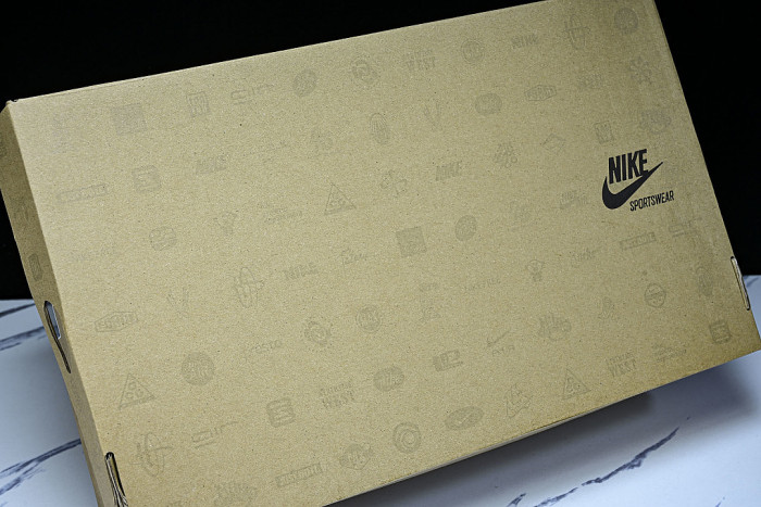 508214-006 AIR YEEZY 2 BLACK/BLACK-SOLAR RED