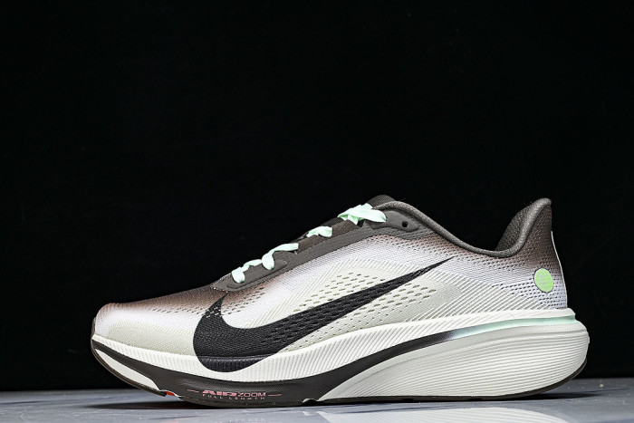 IW2349-001 AIR ZOOM PEGASUS 42 BREATHABLE LIGHTWEIGHT AND WEAR RESISTANT SHOES WHITE/BLACK
