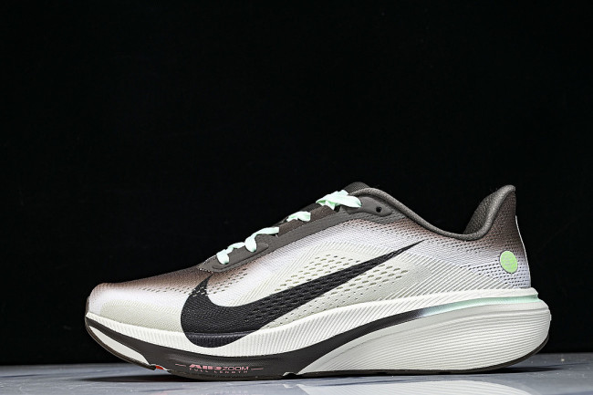 IW2349-001 AIR ZOOM PEGASUS 42 BREATHABLE LIGHTWEIGHT AND WEAR RESISTANT SHOES WHITE/BLACK