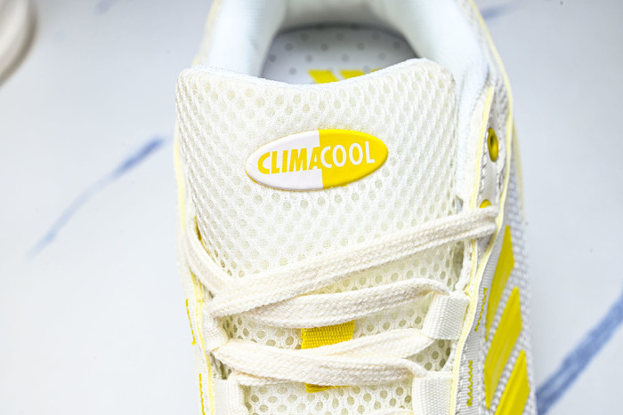 JH9749 CLIMACOOL VENTAGE LOW-CUT RUNNING SHOES WHITE/YELLOW