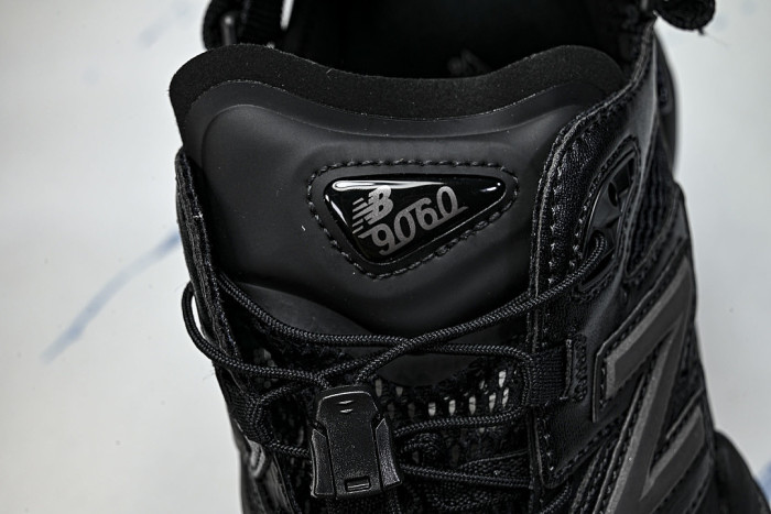 U90604SC RETRO CASUAL SPORTS LIFESTYLE SHOES OFF BLACK/BLACK/BLACK
