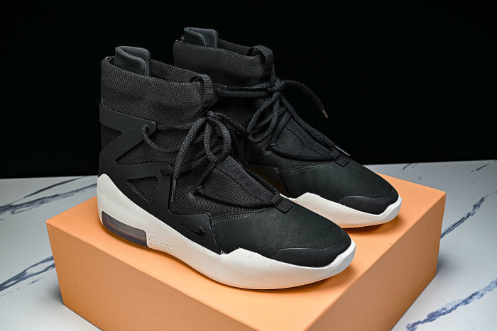 AR4237-001 AIR FEAR OF GOD 1 BLACK/BLACK