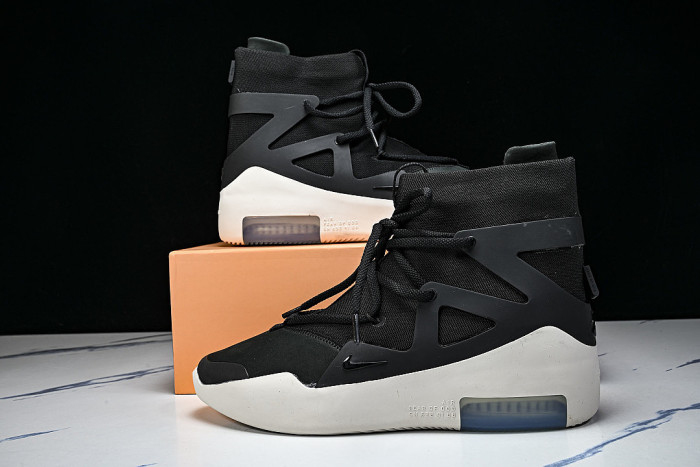 AR4237-001 AIR FEAR OF GOD 1 BLACK/BLACK