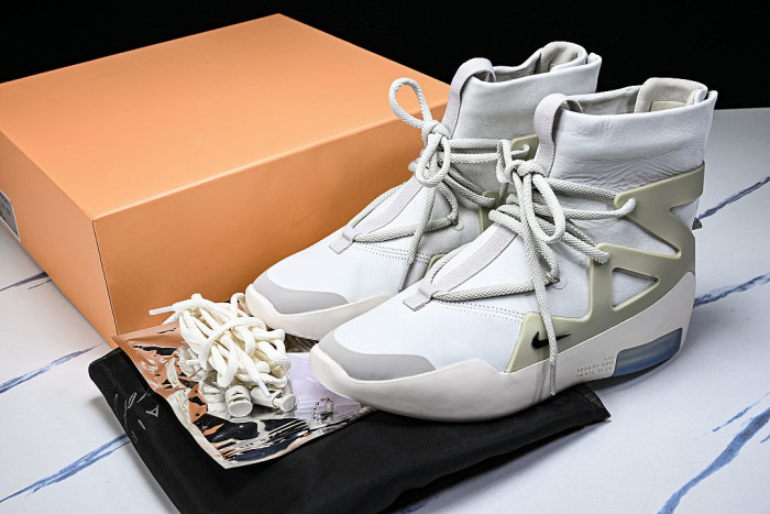 AR4237-002 AIR FEAR OF GOD 1 WHITE/GREEN/GREY