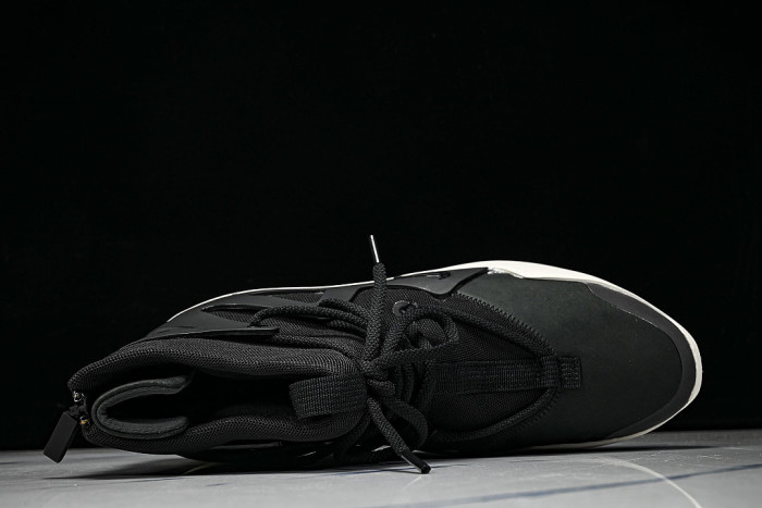 AR4237-001 AIR FEAR OF GOD 1 BLACK/BLACK