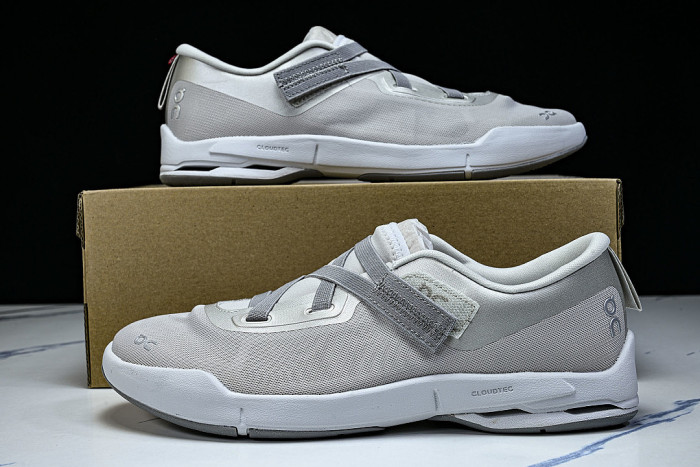 3MG10813290 ON RUNNING CLOUDNOVA MOON GREY/GREY/GREY